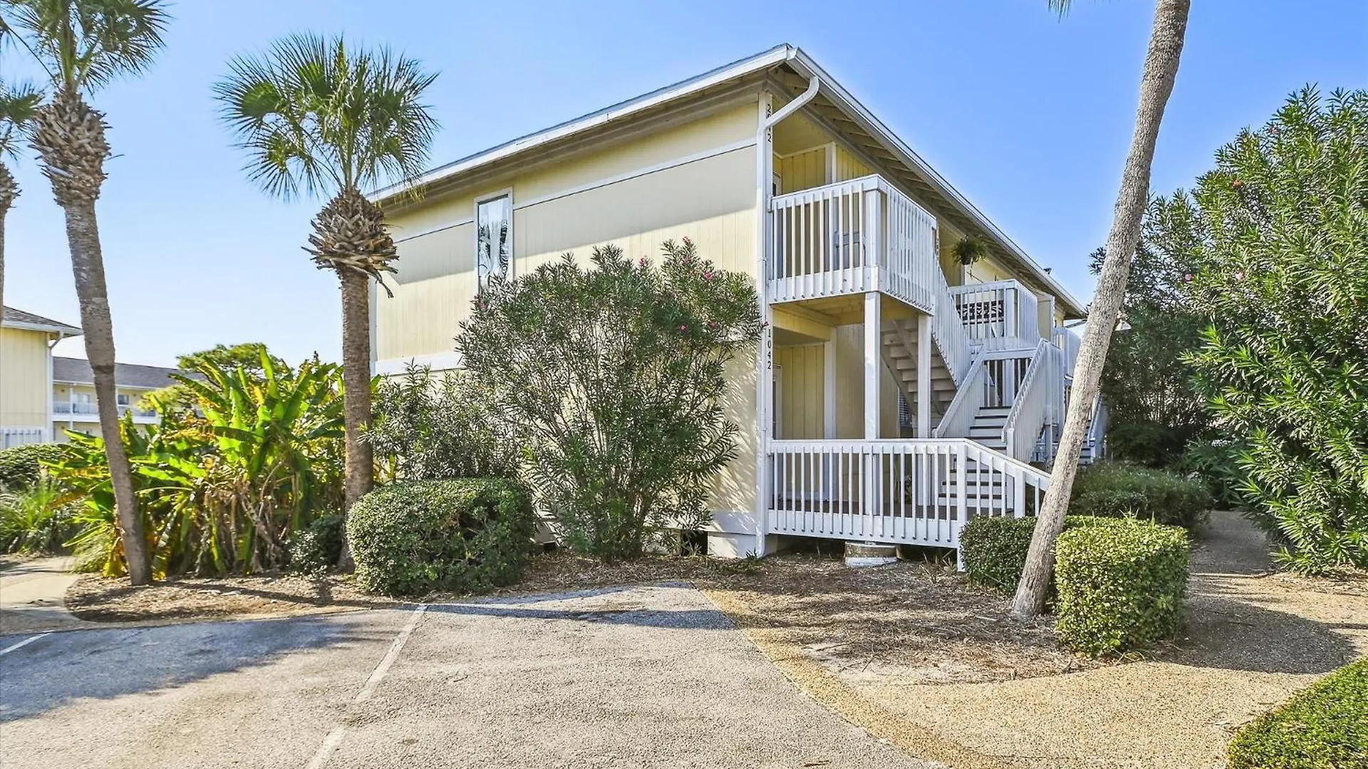 Apartment Sandpiper Cove 2042- By Holiday Isle Properties Destin