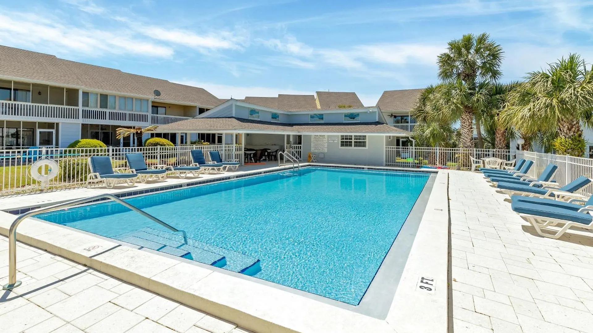 Apartment Sandpiper Cove 2042- By Holiday Isle Properties Destin